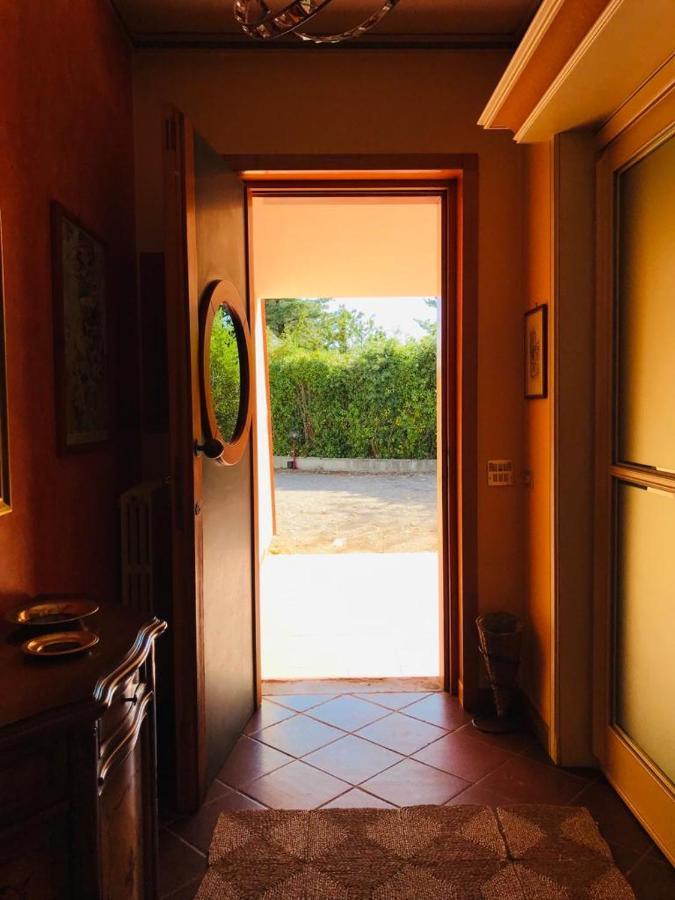 Villa Martina-Casa In Campagna Per Famiglie غالاتينا المظهر الخارجي الصورة